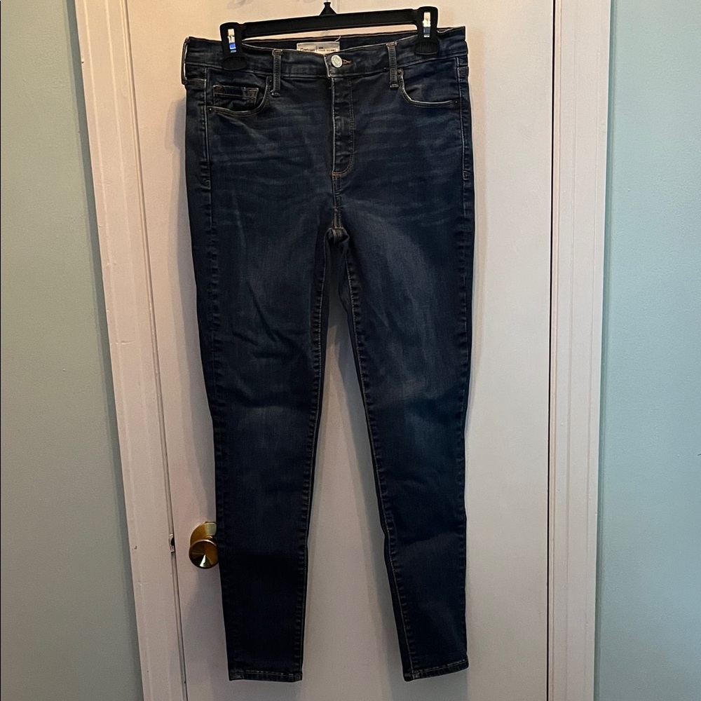 Gap 1969 30R True Skinny Jeans